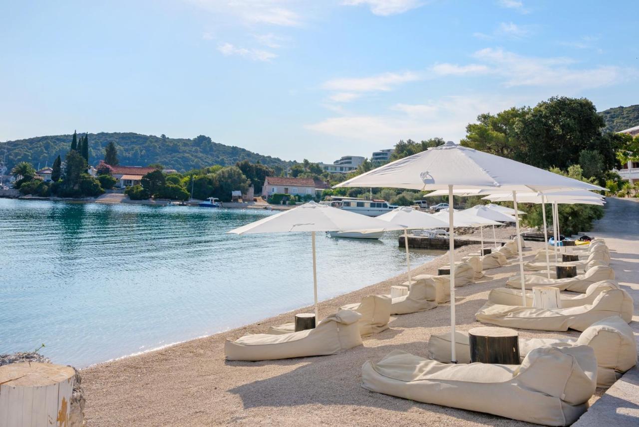 Tara'S Lodge Zrnovo ภายนอก รูปภาพ
